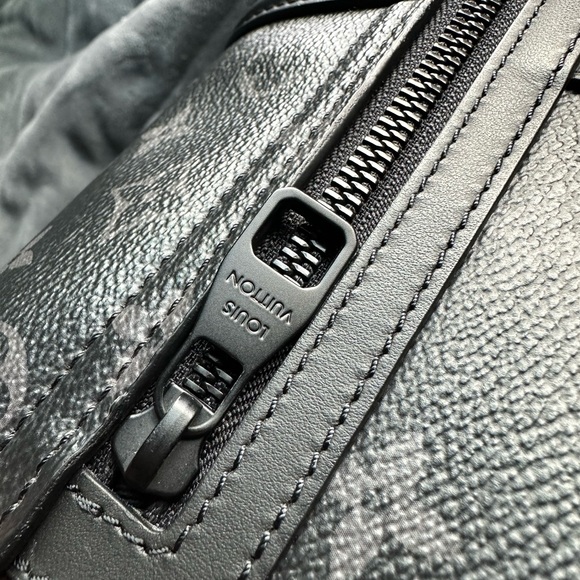Authentic Louis Vuitton S-Cape Messenger Bag- Posh Authenticated Reseller! - Picture 15 of 16